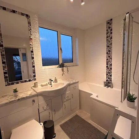 Louise Avenue - Contractors Long By Shortstayuk Nyaraló Bristol